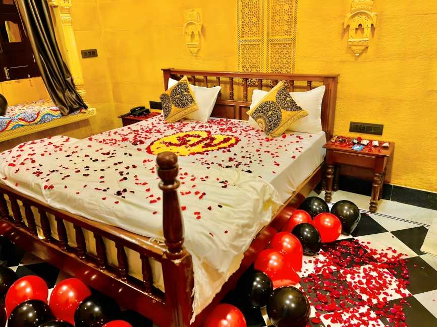 Golden Desert Honeymoon
